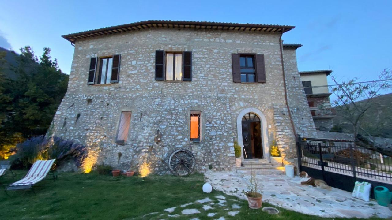 Agriturismo Campagna In Compagnia Vallo di Nera Eksteriør billede