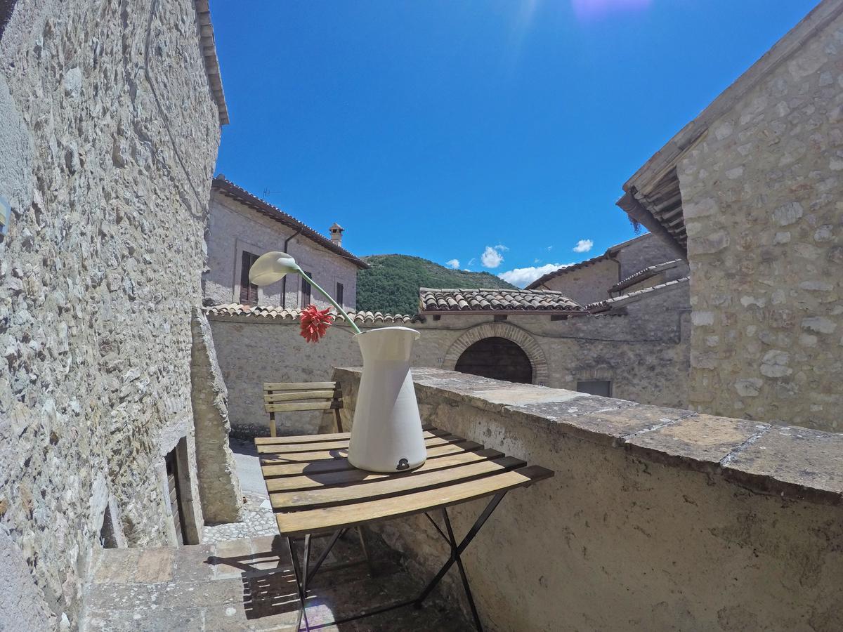 Agriturismo Campagna In Compagnia Vallo di Nera Eksteriør billede