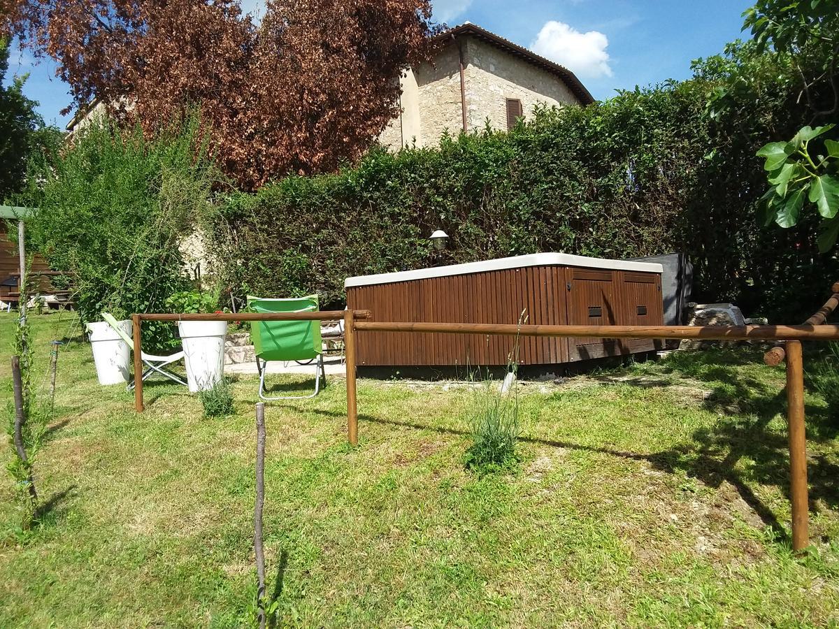 Agriturismo Campagna In Compagnia Vallo di Nera Eksteriør billede